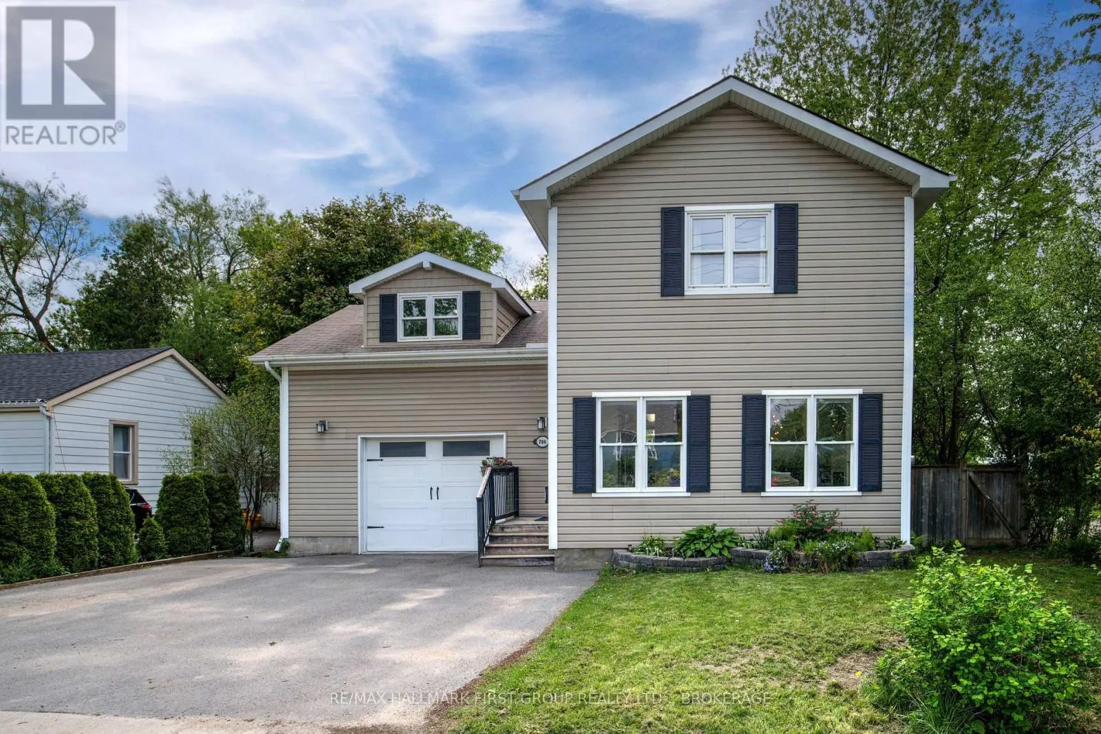 704 PORTSMOUTH AVENUE
