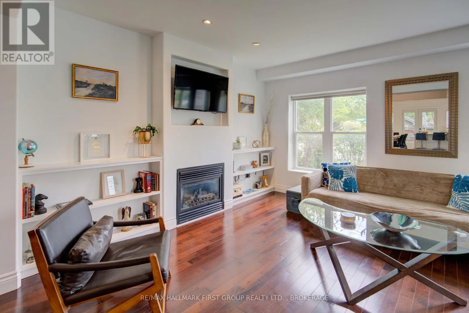 704 PORTSMOUTH AVENUE