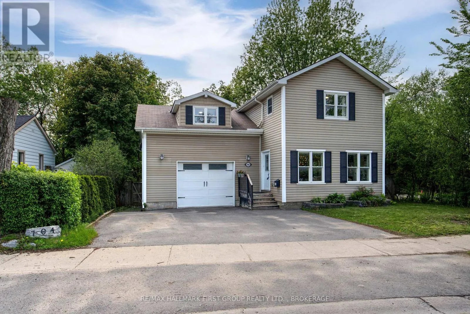 704 PORTSMOUTH AVENUE