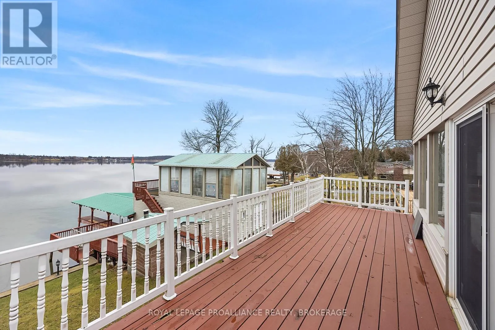 1 LEAVIS SHORES