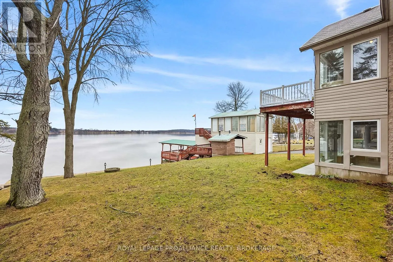 1 LEAVIS SHORES