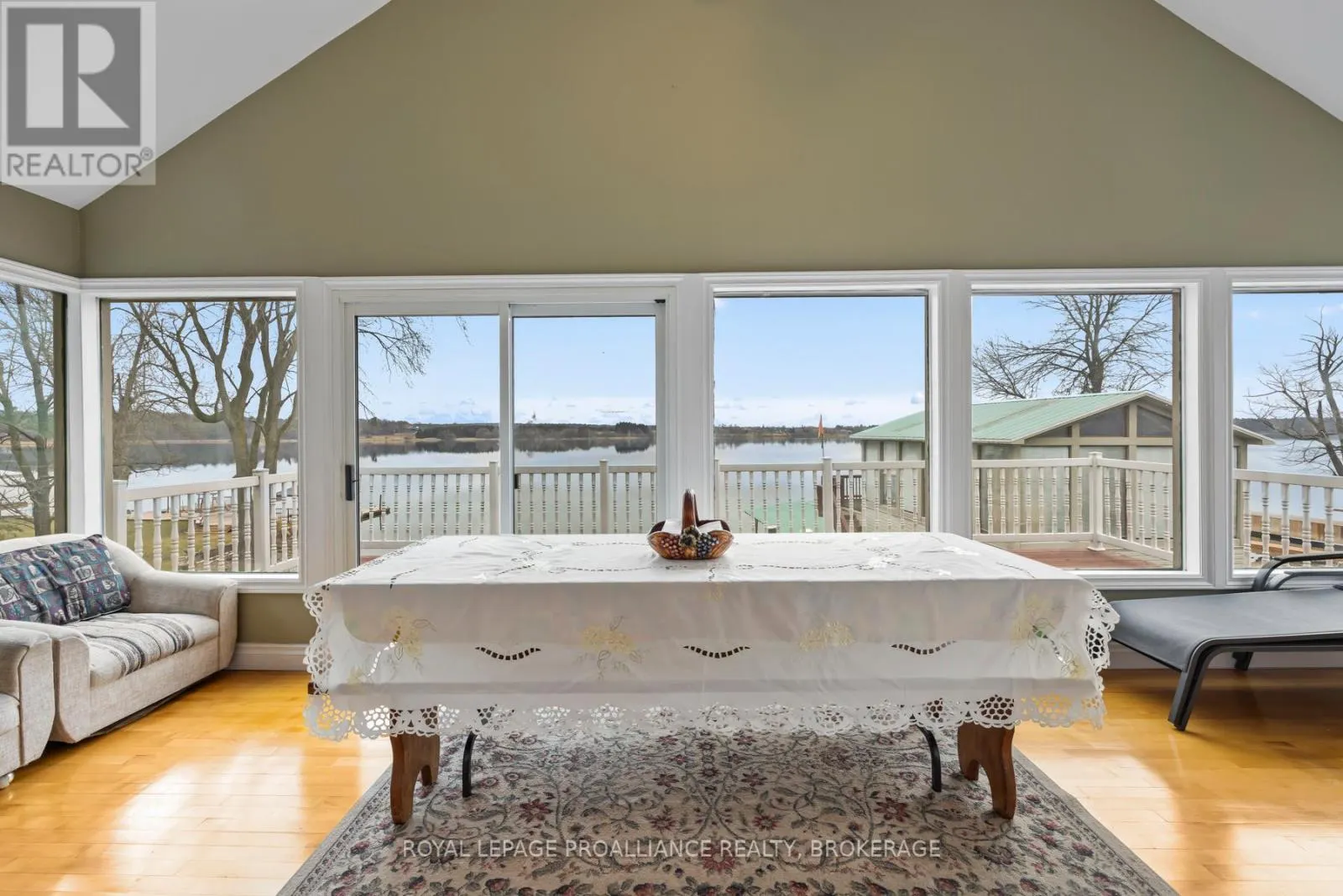 1 LEAVIS SHORES