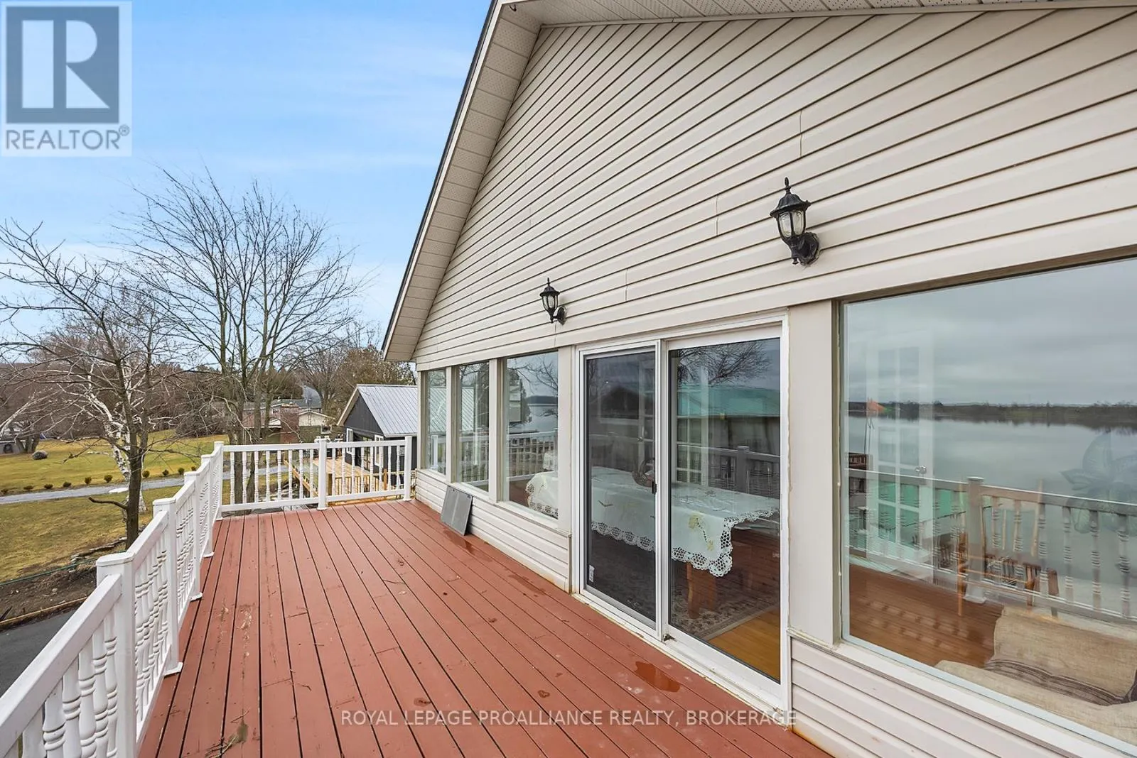 1 LEAVIS SHORES