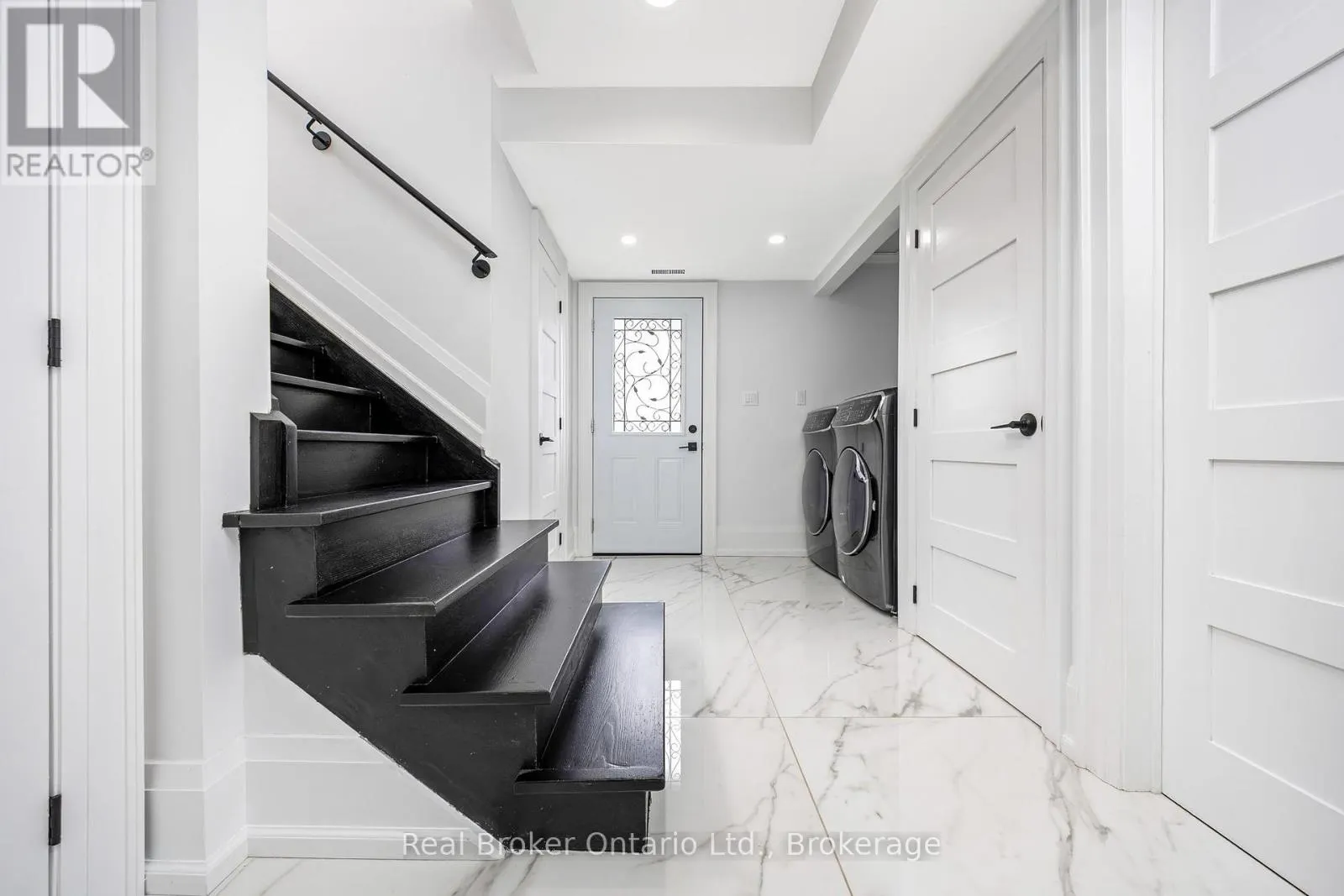5938 TRAFALGAR ROAD