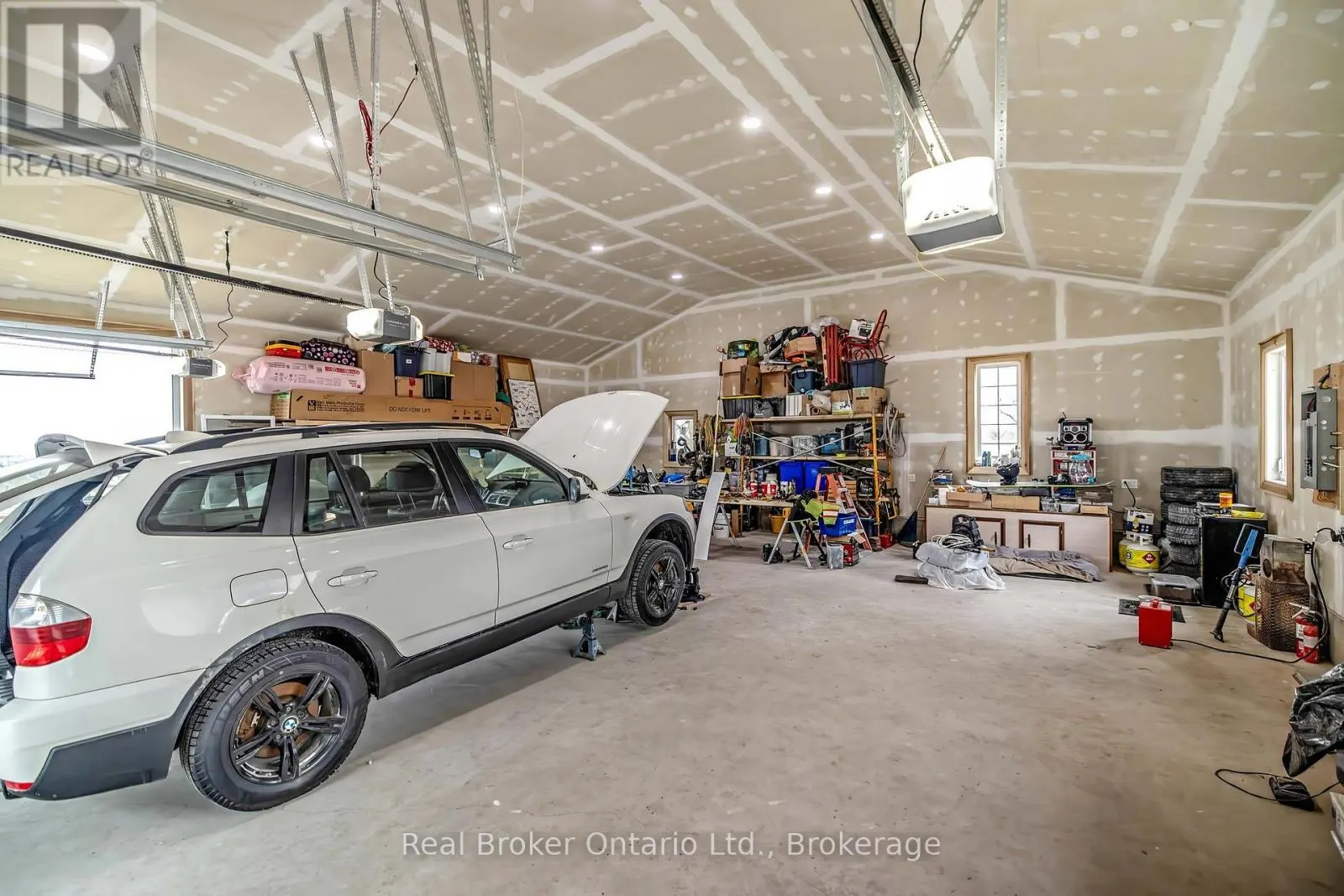 5938 TRAFALGAR ROAD