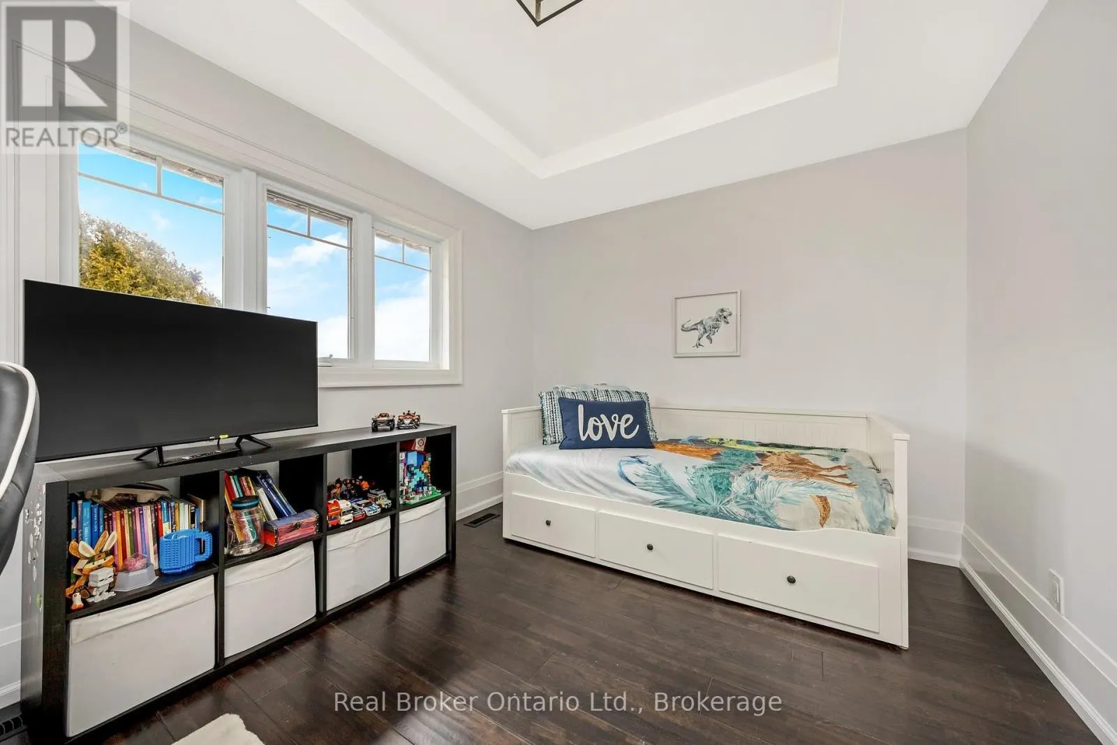 5938 TRAFALGAR ROAD