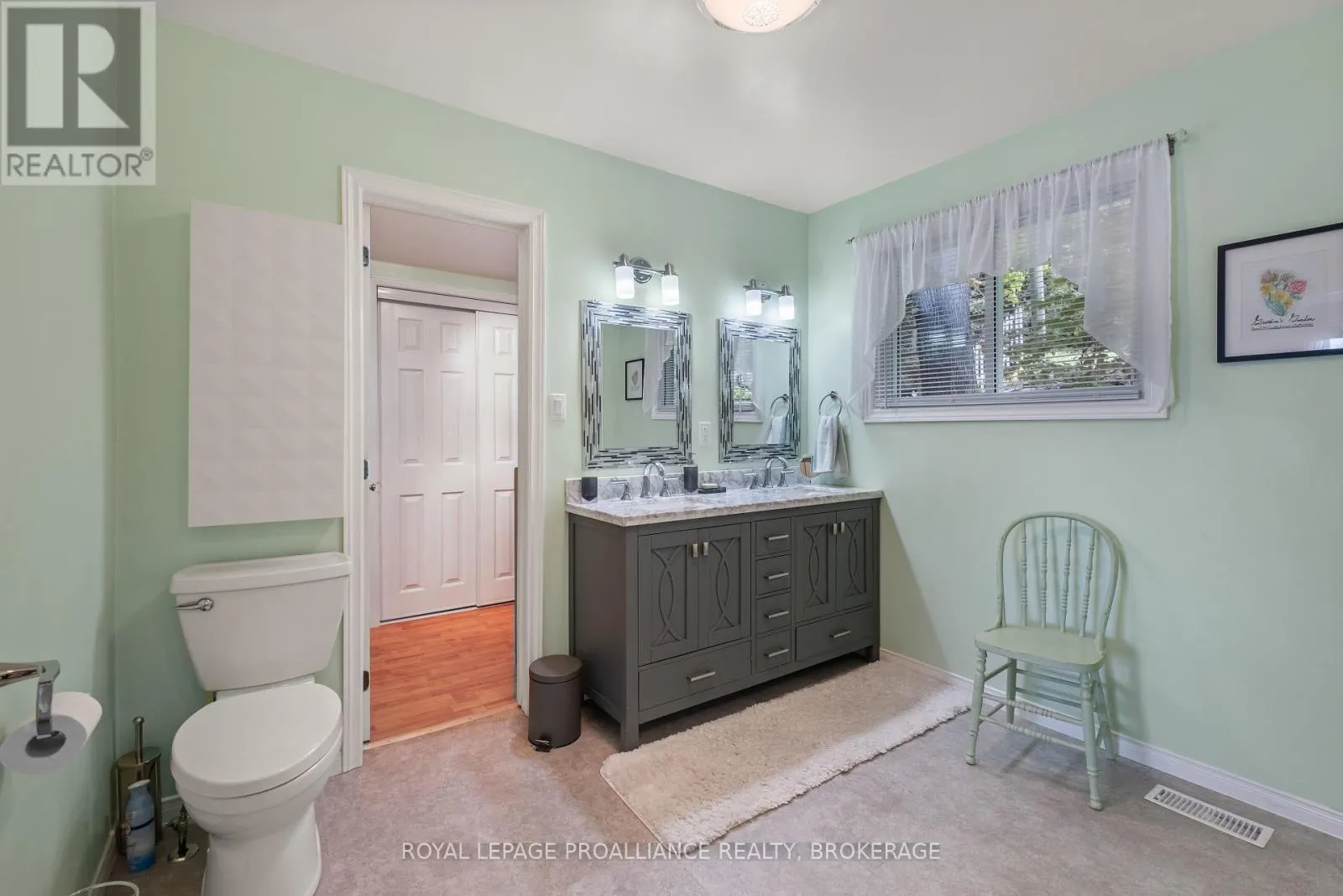 1020 LARK LANE