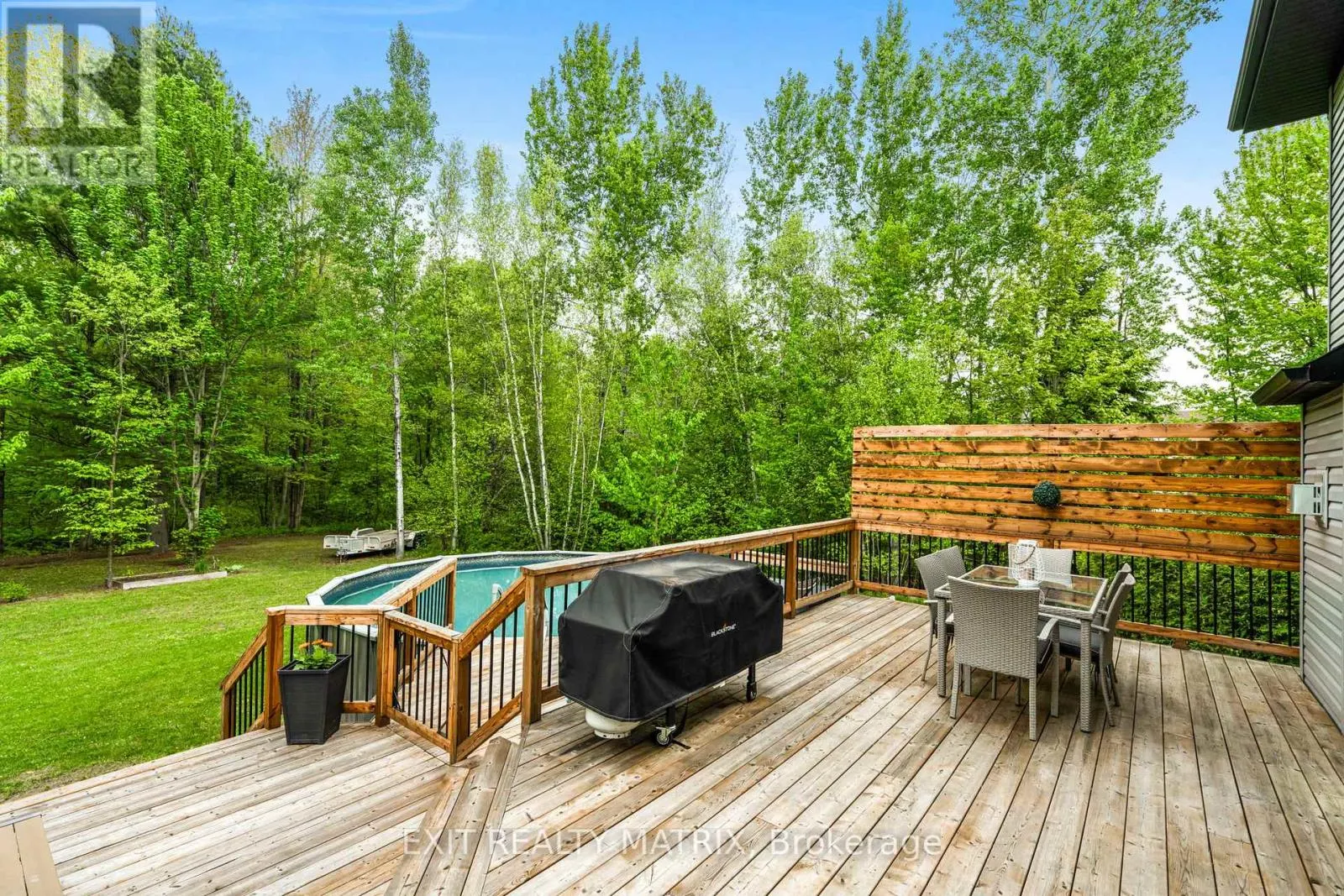 1463 VINETTE ROAD