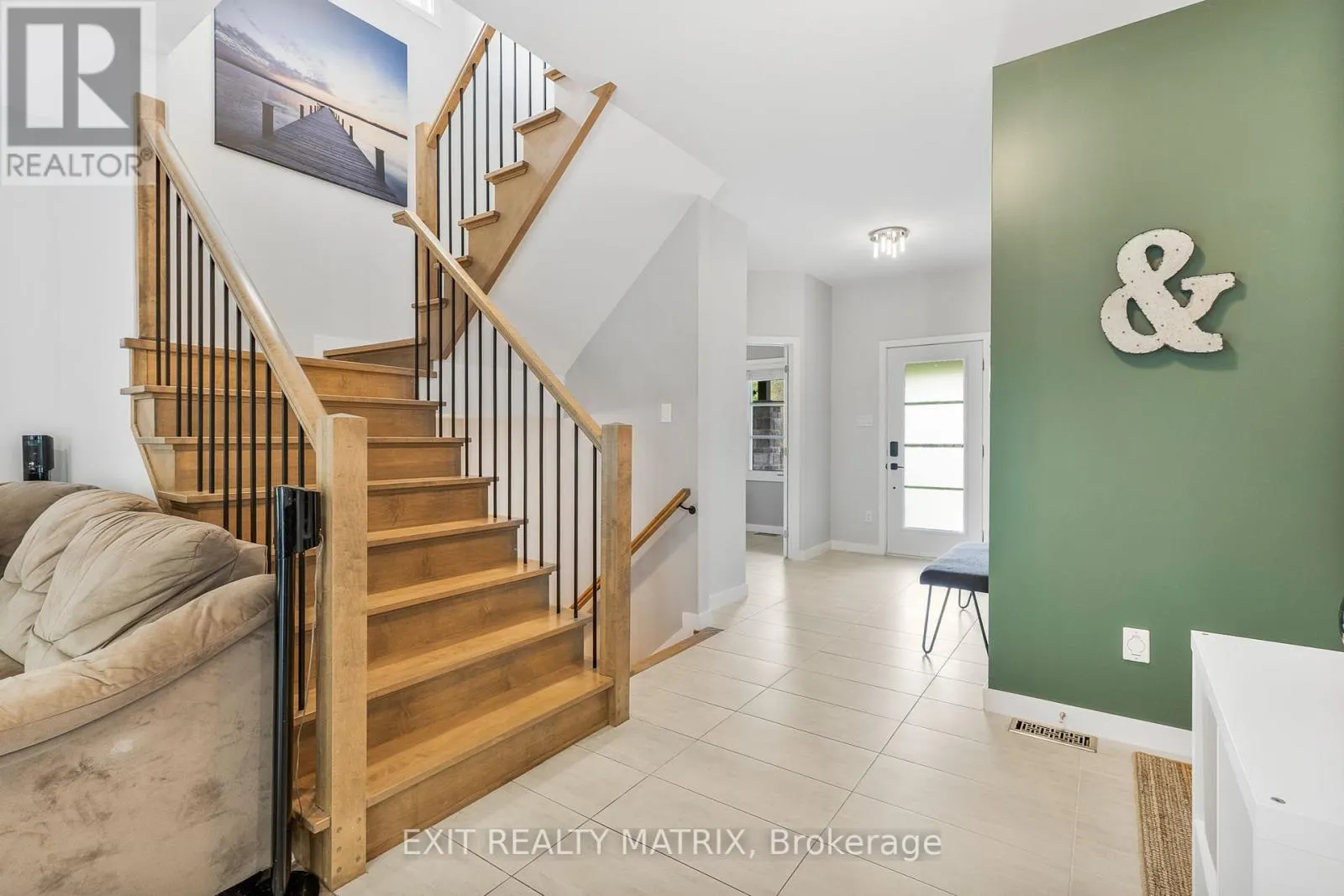 1463 VINETTE ROAD