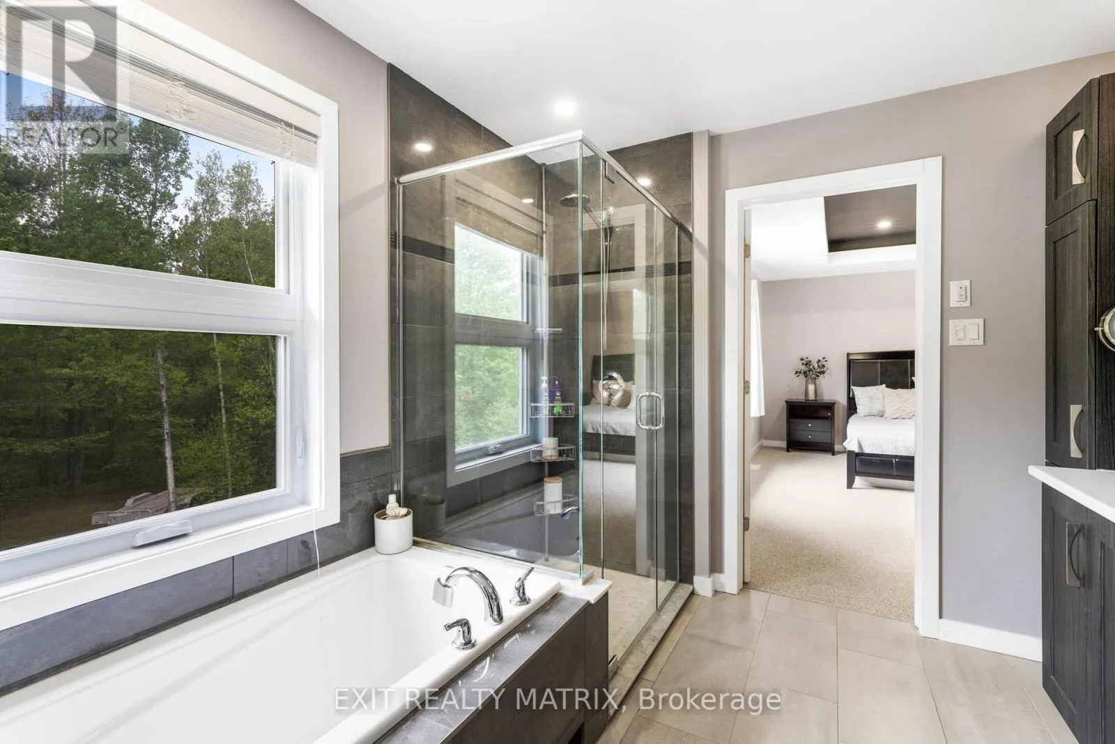 1463 VINETTE ROAD