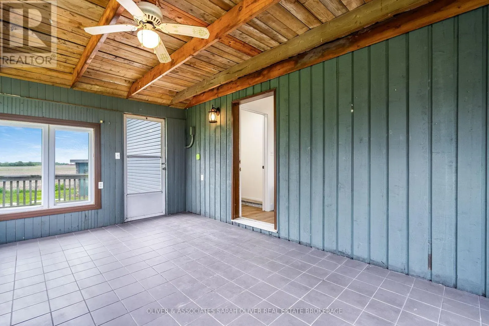 271 COTTERIE PARK