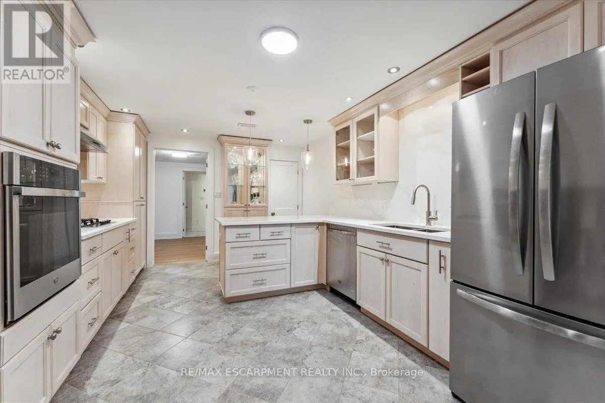 5252 GREENLANE ROAD