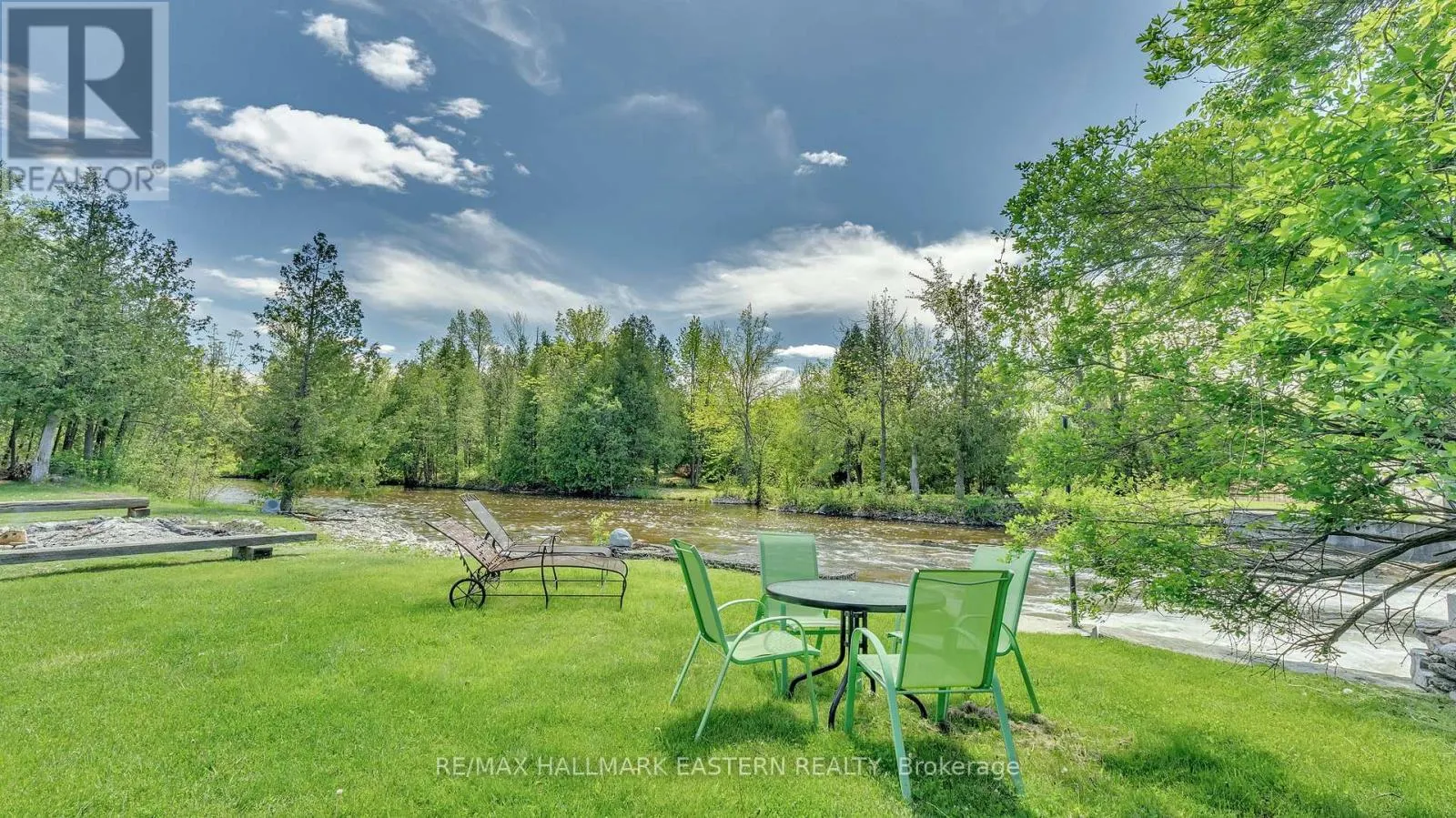 551 & 565 COONEY ISLAND ROAD E