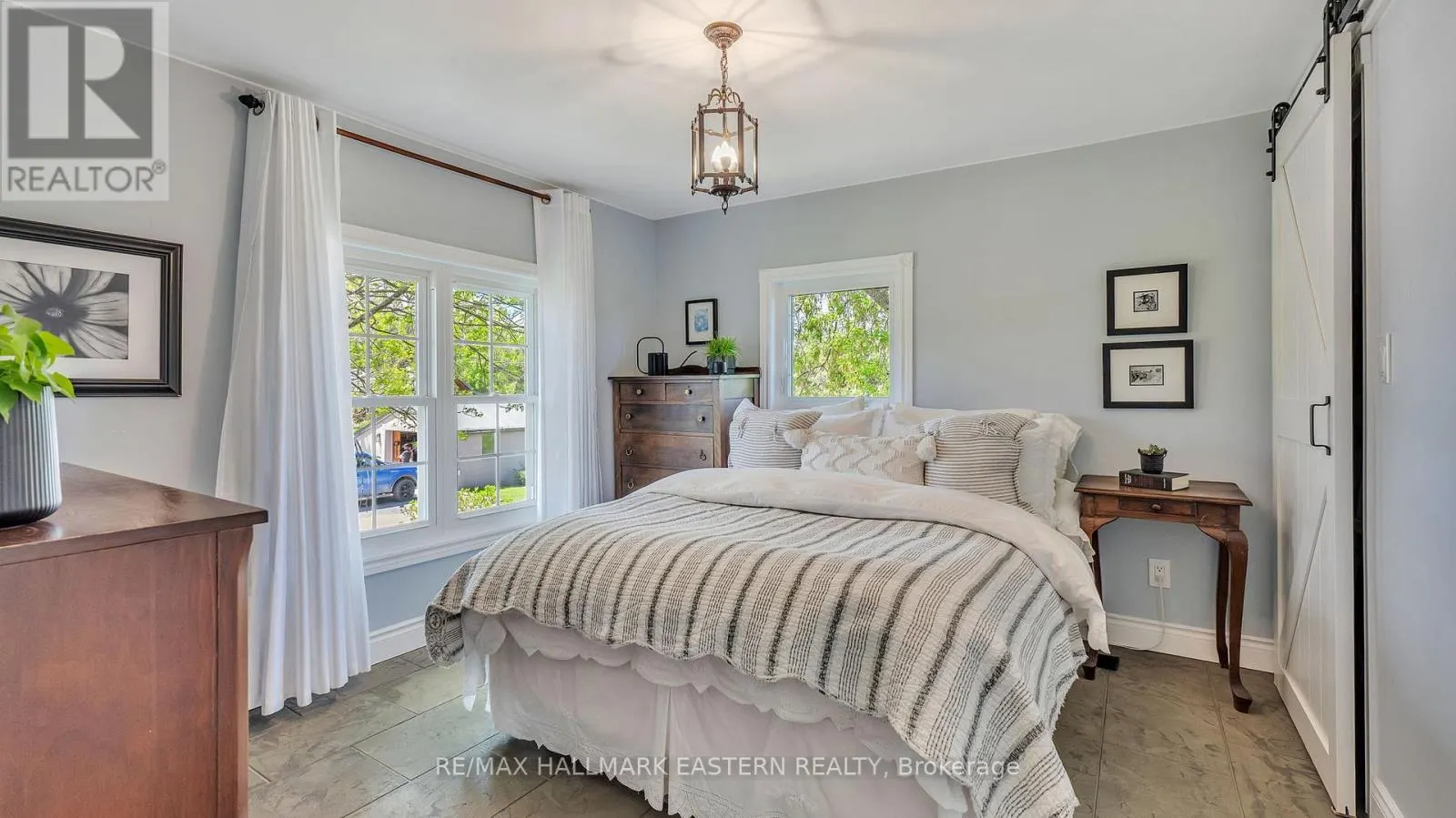 551 & 565 COONEY ISLAND ROAD E