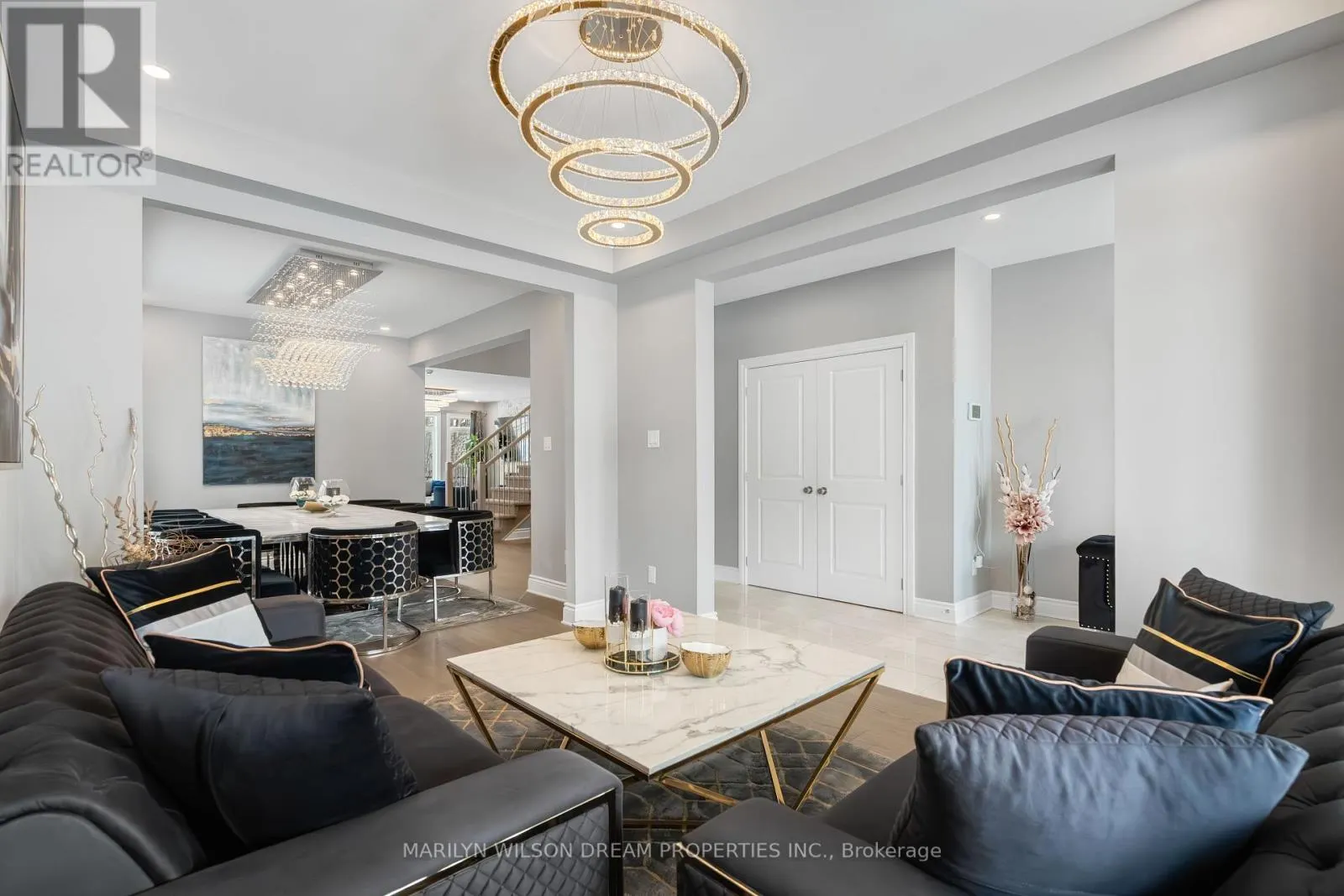 43 ANGEL HEIGHTS