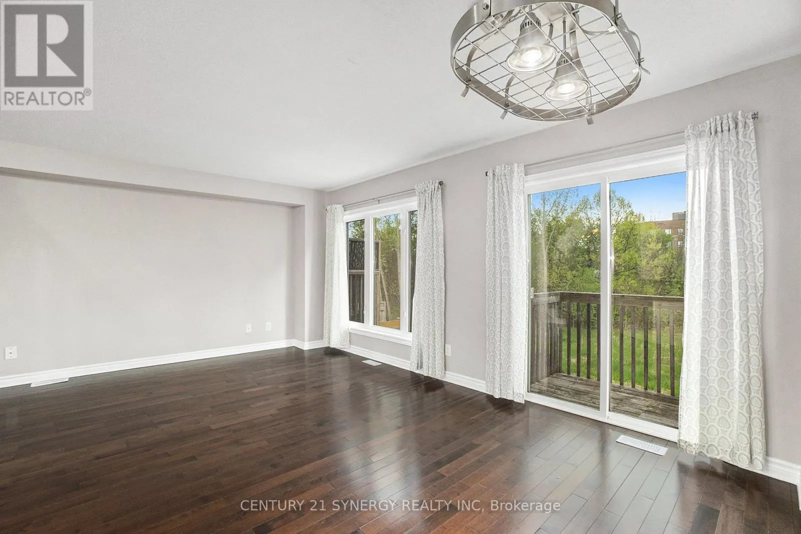 166 PARKROSE PRIVATE