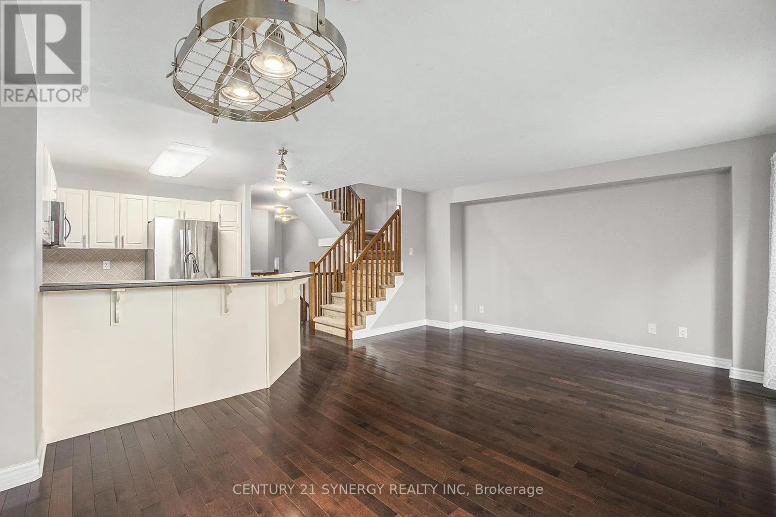 166 PARKROSE PRIVATE