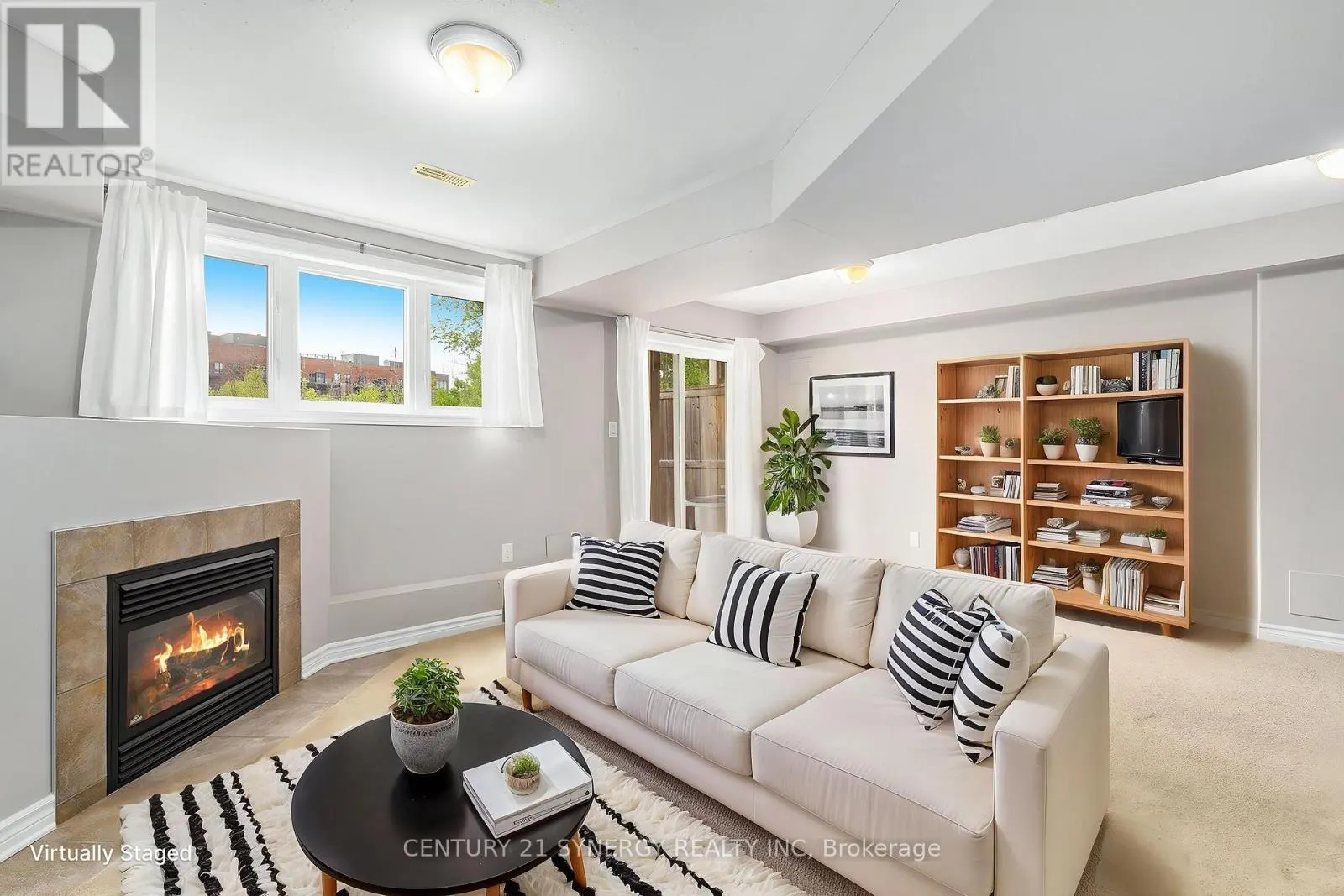 166 PARKROSE PRIVATE