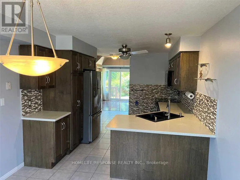 9 - 305 BRIARMEADOW DRIVE
