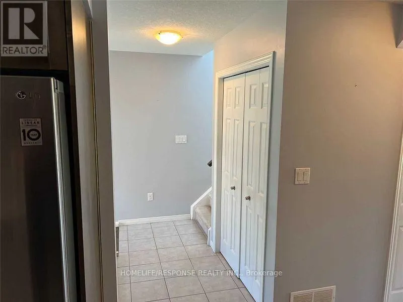 9 - 305 BRIARMEADOW DRIVE