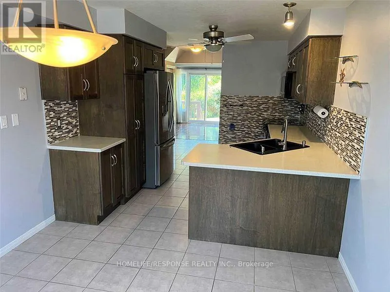 9 - 305 BRIARMEADOW DRIVE