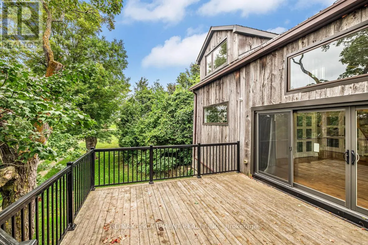 1399 SAFARI ROAD