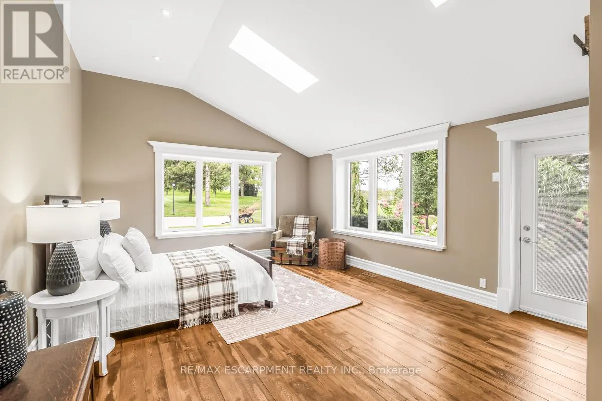 1399 SAFARI ROAD