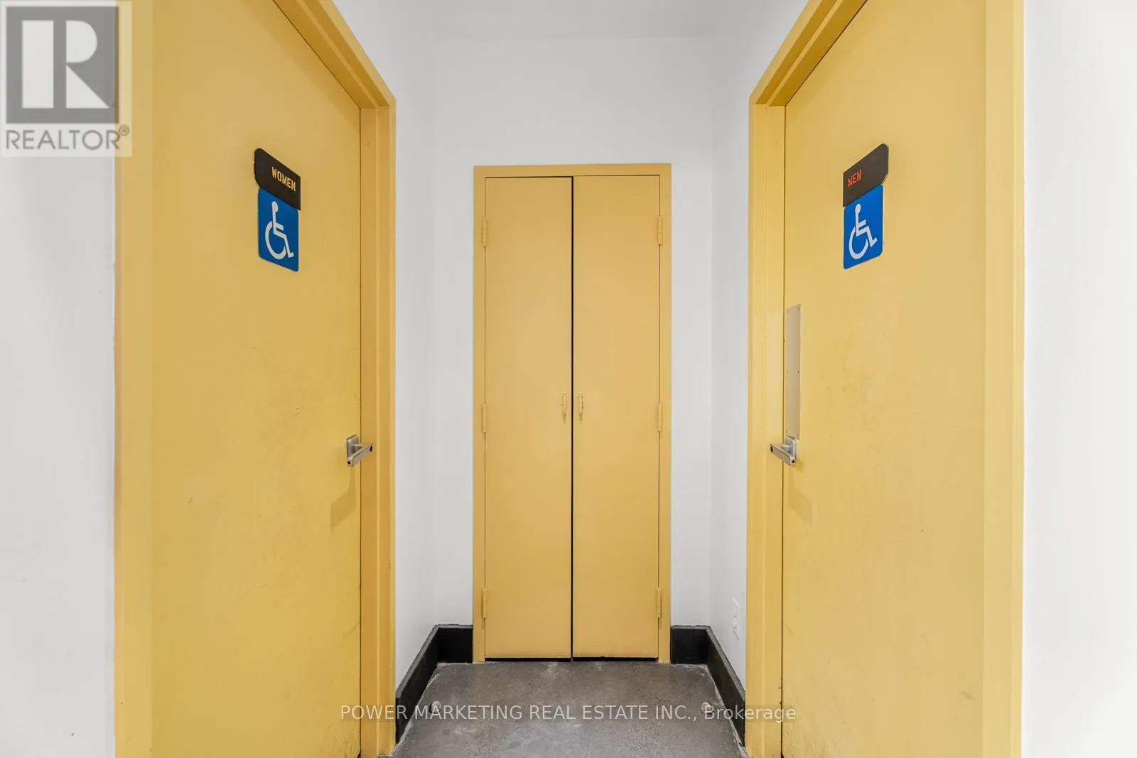 108 - 900 EXHIBITION WAY