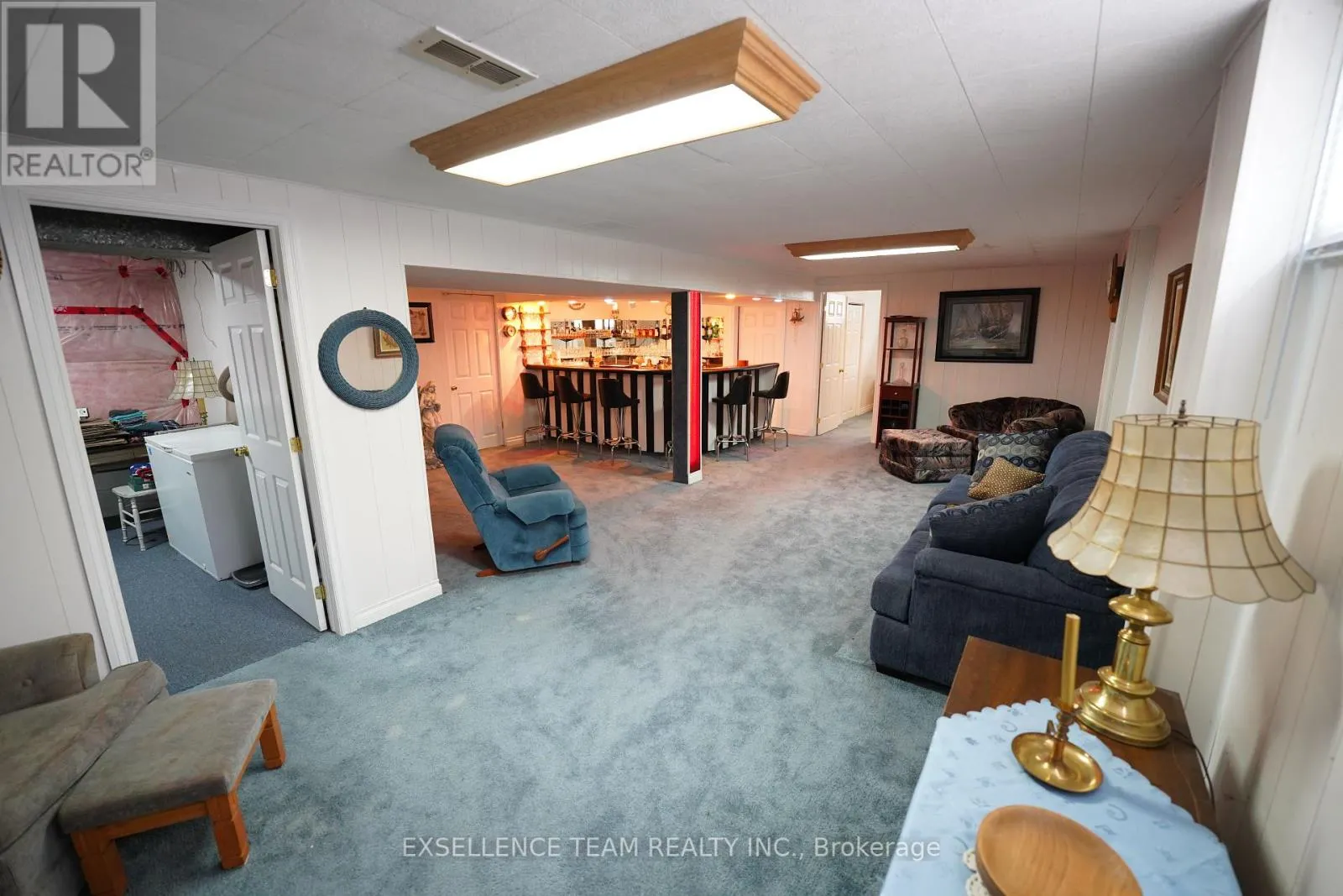 1212 BRODEUR STREET