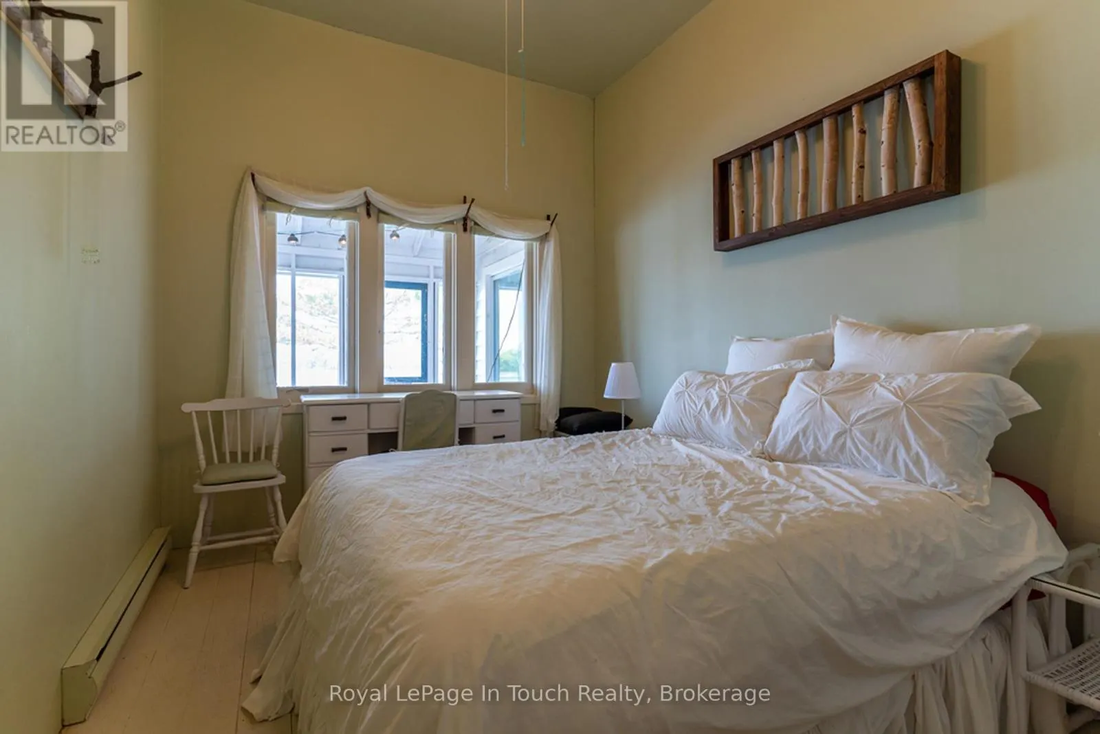 15052 GEORGIAN BAY SHORE
