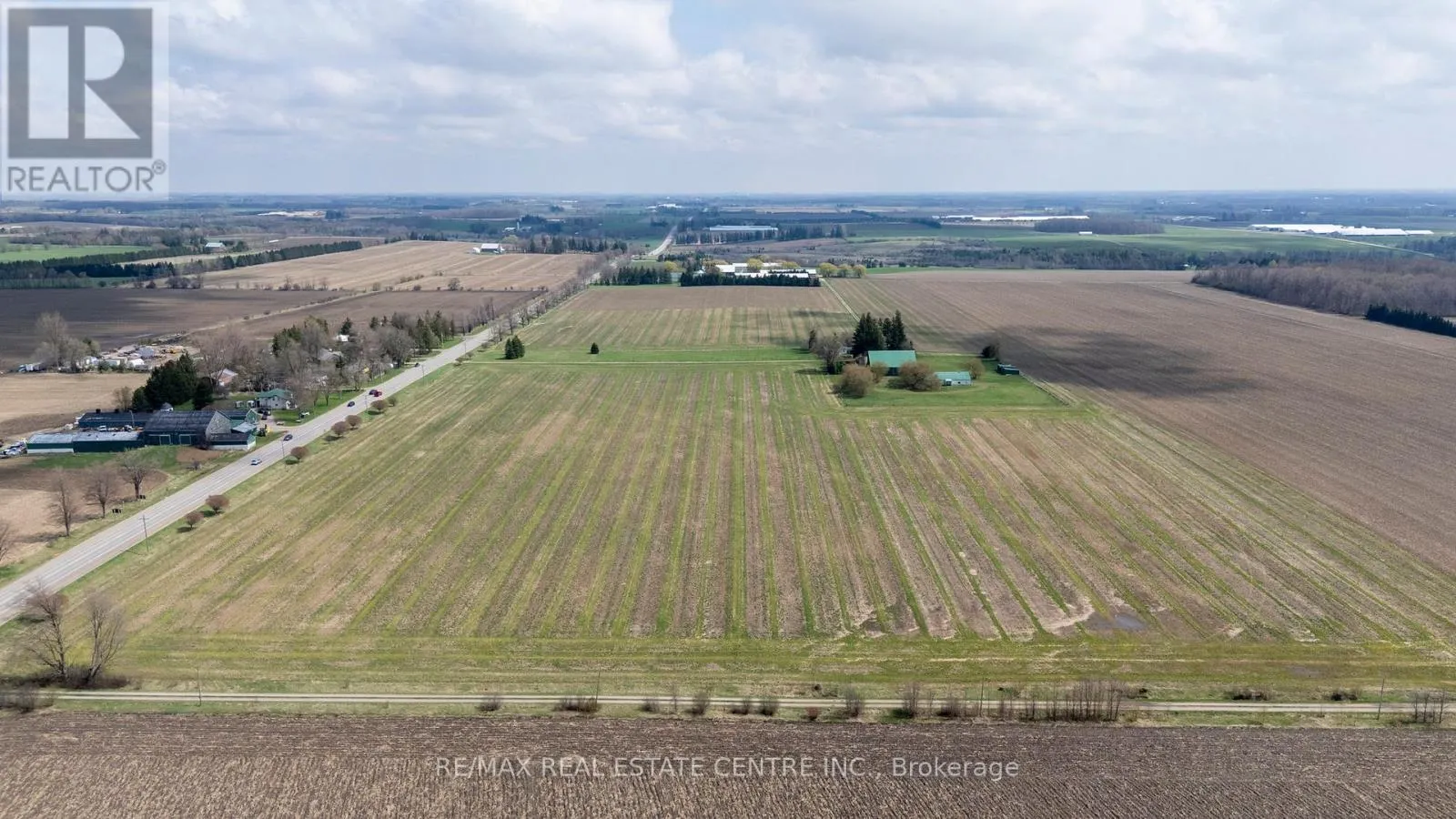 6374 WELLINGTON ROAD 7 CENTRE