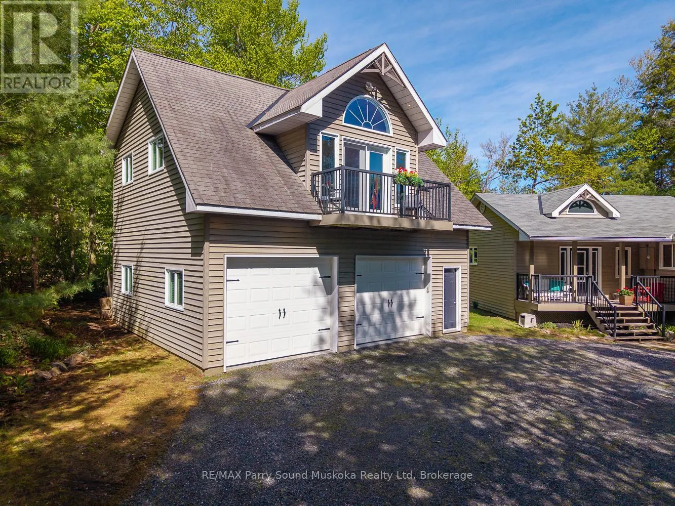 3 MAUREEN DRIVE