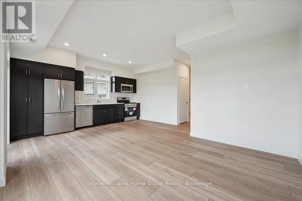 140 - 824 WOOLWICH STREET, #140