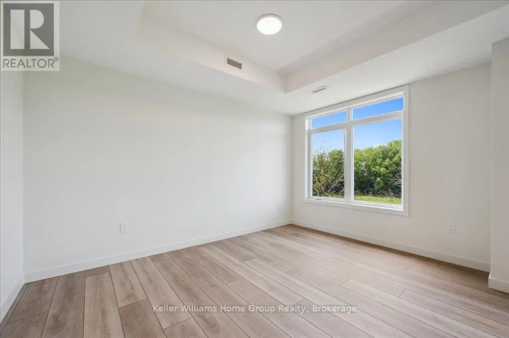 140 - 824 WOOLWICH STREET, #140
