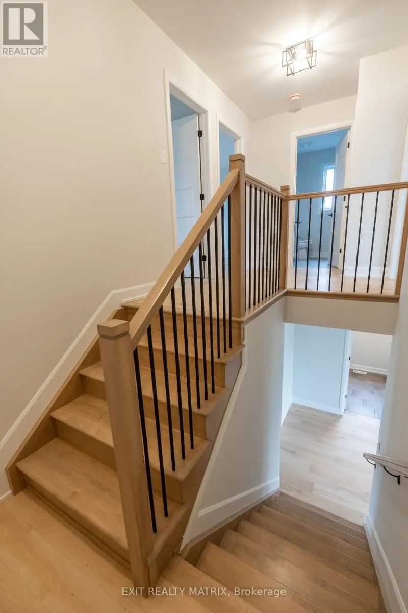 1413 CAROLINE COURT