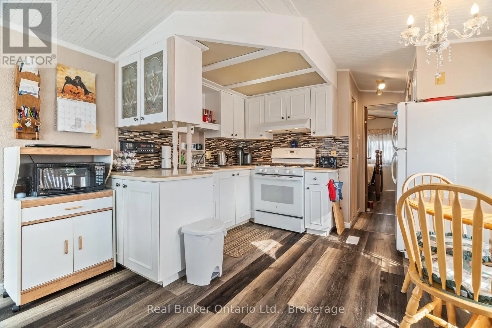 524 POPLAR PLACE
