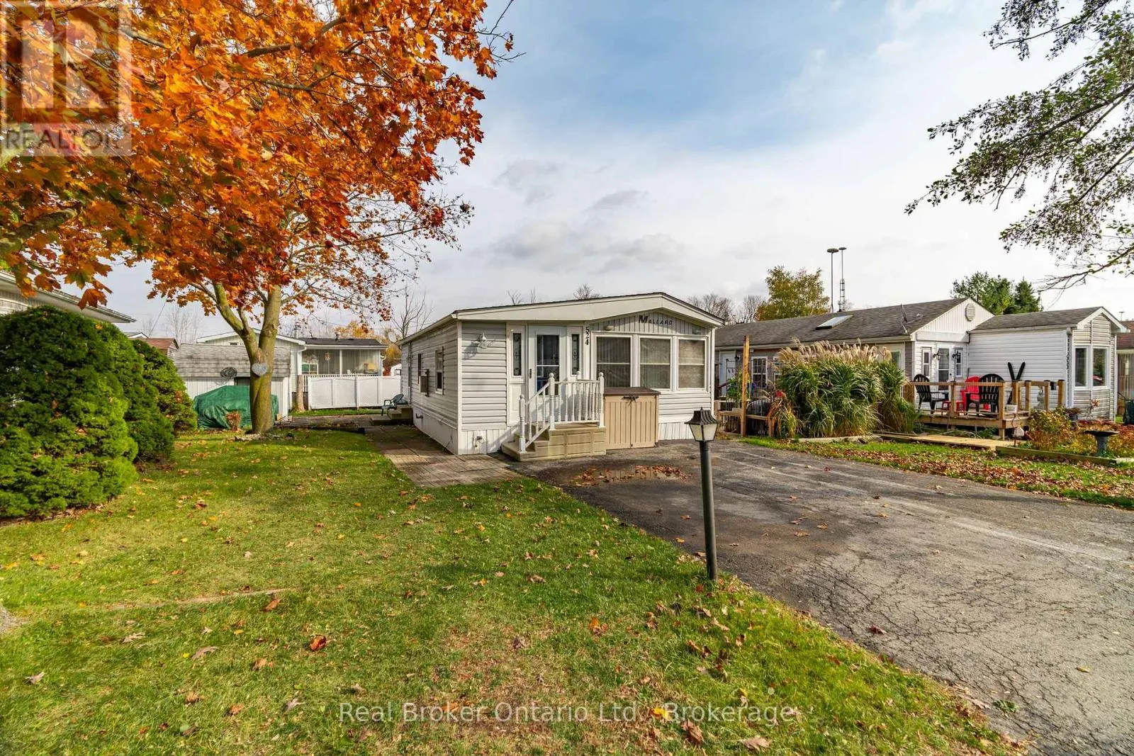 524 POPLAR PLACE