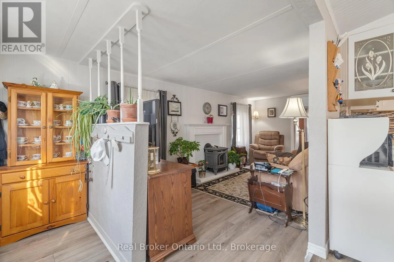 524 POPLAR PLACE
