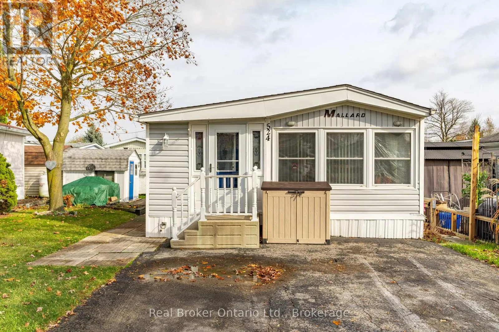 524 POPLAR PLACE