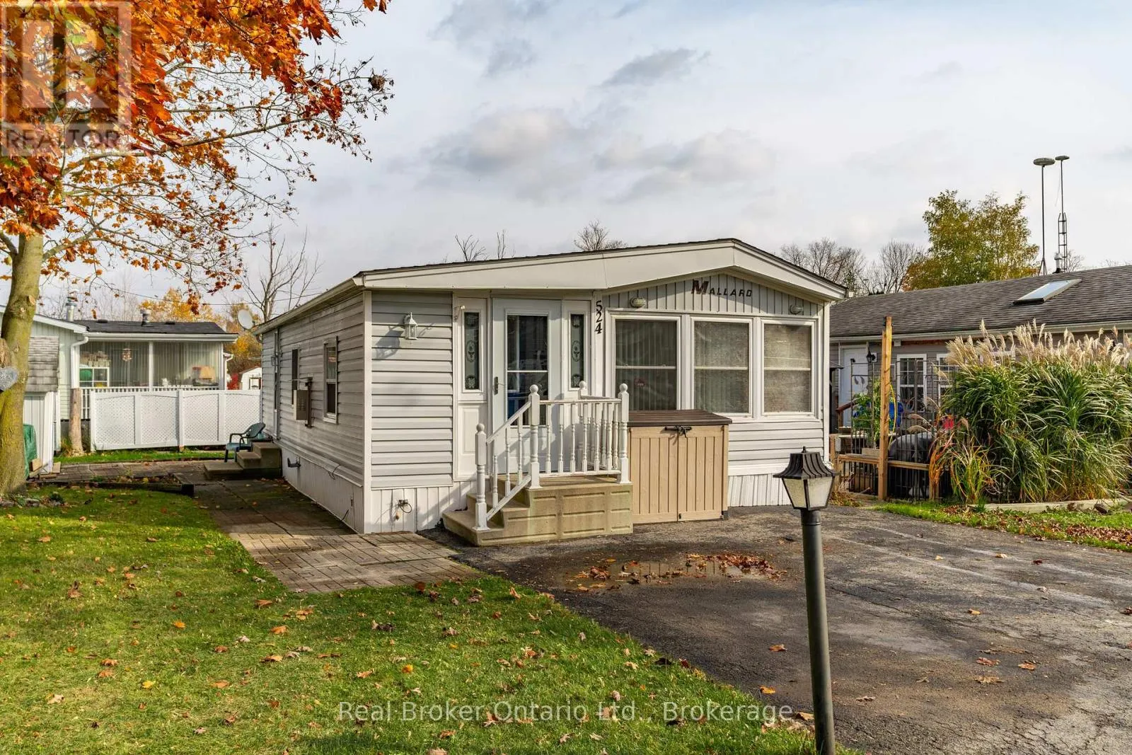 524 POPLAR PLACE