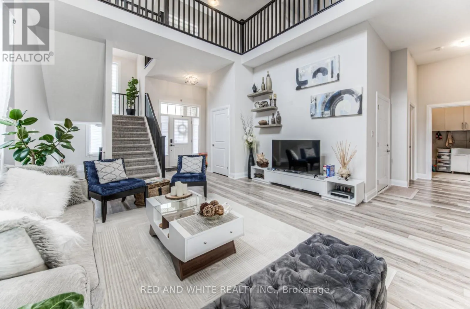582 MAYAPPLE STREET