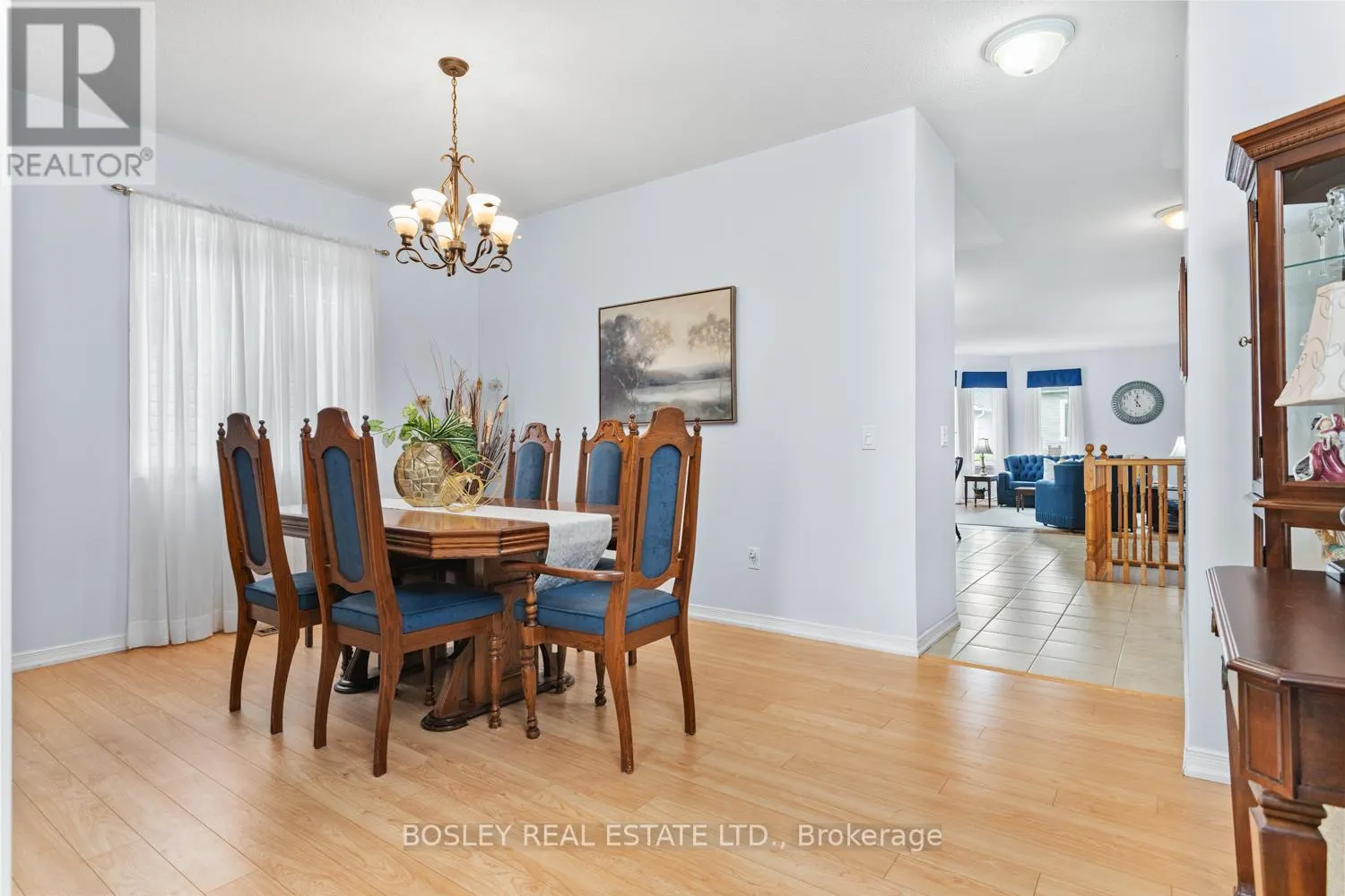 673 PRINCE OF WALES DRIVE