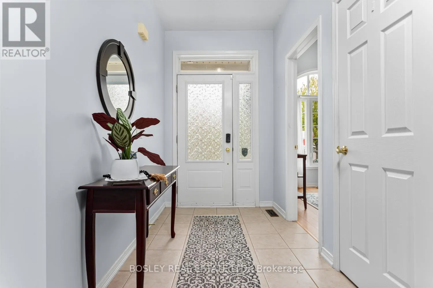673 PRINCE OF WALES DRIVE
