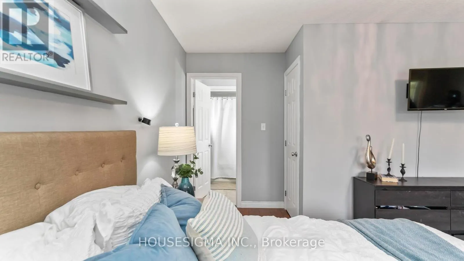 21 GOLDENROD COURT