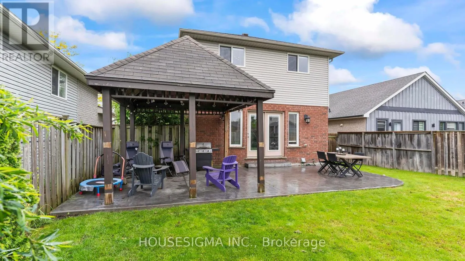 21 GOLDENROD COURT