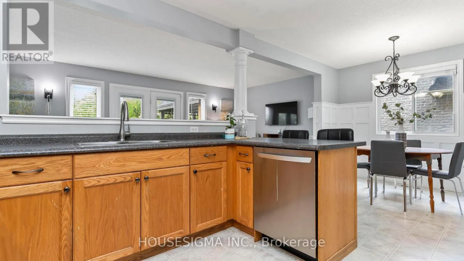 21 GOLDENROD COURT