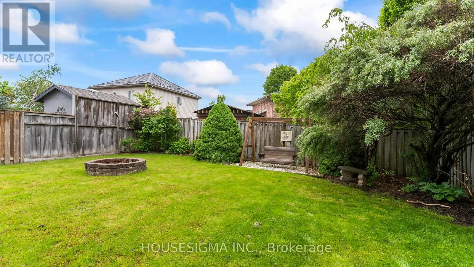 21 GOLDENROD COURT