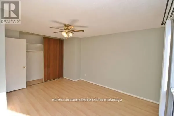 1957 STONEHENGE CRESCENT