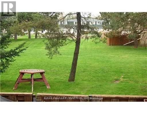 1957 STONEHENGE CRESCENT