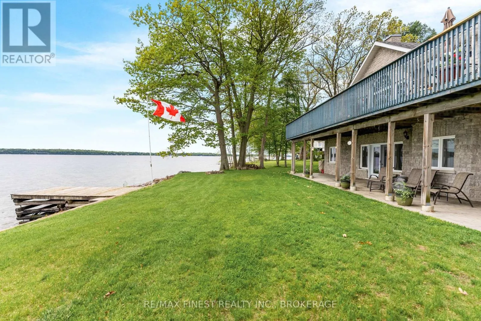 121 HICKORY LANE